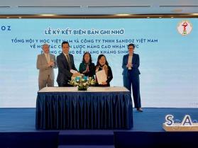 VMA, Sandoz Vietnam partner to raise awareness of antimicrobial resistance