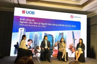 Việt Nam remains ASEANs most optimistic consumer market