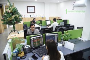 Insiders show mixed sentiment this week