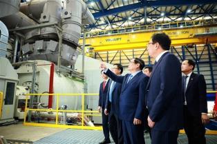 Việt Nam inaugurates 1.4 billion LNG power plants in energy security push