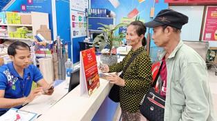 Saigon Co.op to provide free bus tickets to 900 workers returning home for Tết