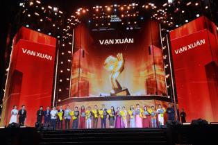 Vạn Xuân Awards 2025 honours 62 outstanding creative ideas