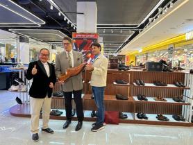 Emall Vietnam acquires Pierre Cardin retail system in Canada