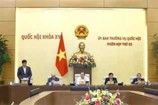 Lawmakers discuss proposal to raise revenue threshold exempt from tax for business households