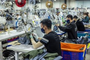 Government issues resolution on improving business climate in 2026