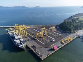 Coastal city gains stable growth