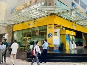 Vietnamese banks pull in record deposits as credit growth surges in 2025
