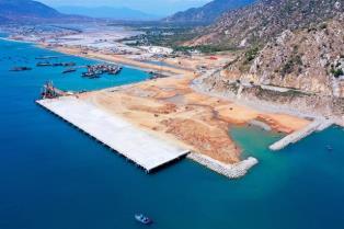 Trung Nam–Sideros River consortium wins Cà Ná LNG power plant project