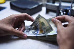 HCM City remittances forecast to hit record US10.5b