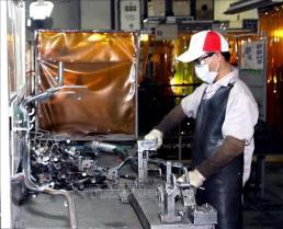 Việt Nams industrial output surges to highest level since 2019