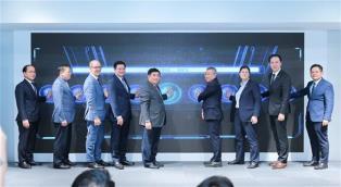 Việt Nam, France launch AI and Digital Twin research centres
