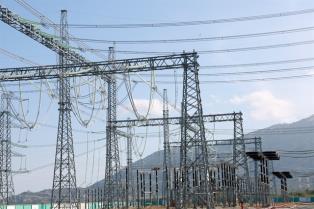 Power transmission to be separated from EVN to develop a competitive electricity market