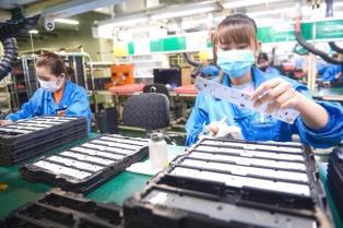 Việt Nam strengthens appeal to long-term investors