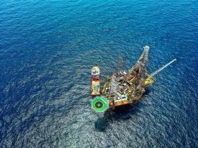 VN-Index inches higher despite strong selling force