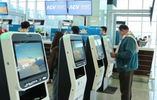 Airlines expand intl routes to capture summer travel surge