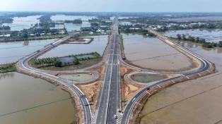 Cần Thơ pins hopes on public spending, tourism, exports to boost economic growth
