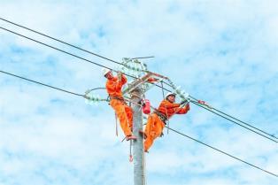 Deputy PM orders faster implementation of key energy projects amid delays
