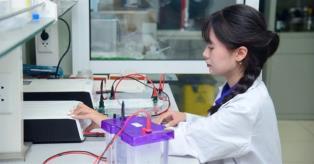 VN aims to form 50 strong research groups to develop core technologies