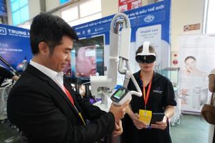 International medical and pharmaceutical expo opens