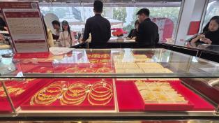 SBV moves to scrap gold jewellery licences