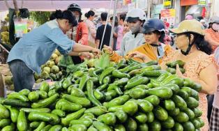 Fruit festival in HCM City