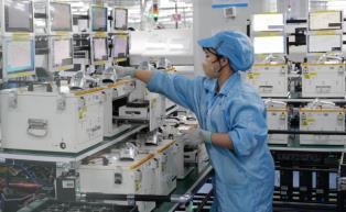 Việt Nams trade surplus with EU expands amid economic headwinds