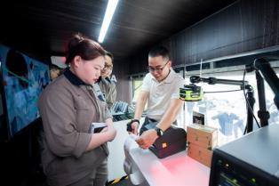 Zebra Technologies mobile experience centre debuts in Việt Nam to advance smart manufacturing