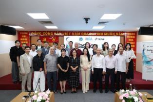 E-commerce opens new growth opportunities for Việt Nam fashion industry