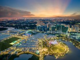 Vin-stocks help push VN-Index to break through 1,840 threshold