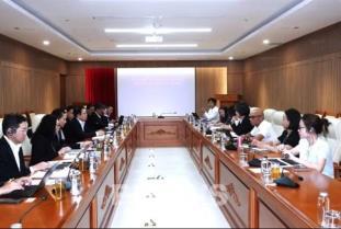 Việt Nam, Laos share experiences in ODA mobilisation, management