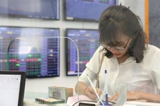 Corporate bond maturities ease in Q3, but funding pressure persists in H2