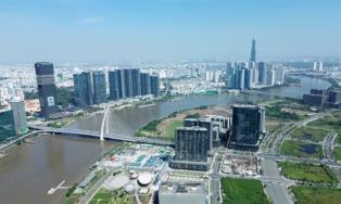 HCM Citys economy expands 8.55% in H1