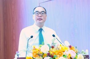 Dual pricing system and data gaps are challenges in land valuation

