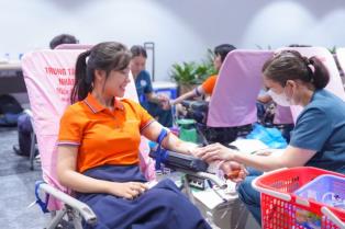SACOMBANK launches 14th Connecting Hearts blood donation campaign