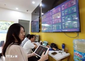 Fund industry eyes bigger role in long-term capital