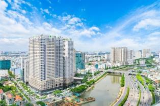 VN-Index falls below 1,800 on first day of market upgrade