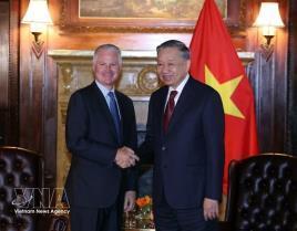 Top Vietnamese leader meets representatives of major US groups in New York