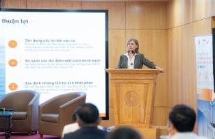 Việt Nam seeks suitable model for renewable energy hubs