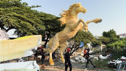 Galloping into the New Year