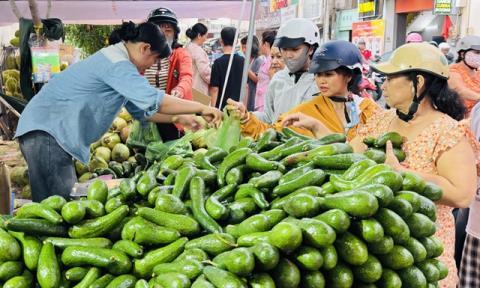 Fruit festival in HCM City