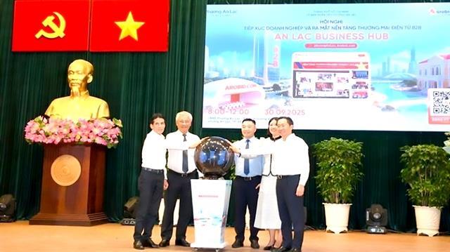 First local B2B e-commerce platform launched in HCM City ward