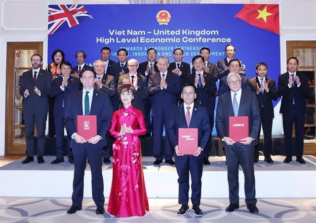 Vietjet signs landmark deals with Airbus and Rolls-Royce during Việt Nam–UK partnership upgrade
