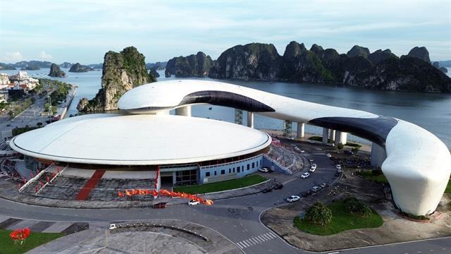 Quảng Ninh posts decade-high growth, pledges stronger support for businesses