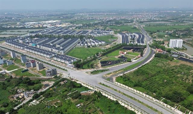 Experts urge cautions over Hà Nộis proposed land price hike amid overheated market
