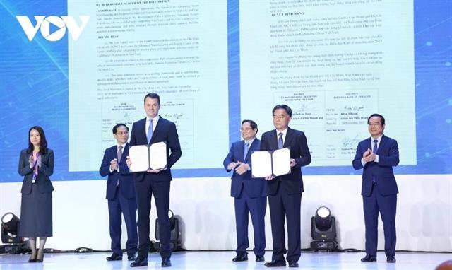 HCM City, WEF issue joint statement to boost smart manufacturing, responsible industrial transformation