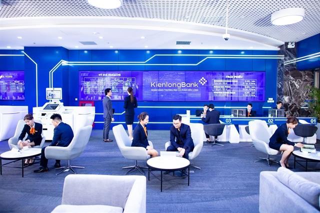 Banking sector faces liquidity challenges amid rate cuts