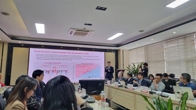 Việt Nam maintains steady growth outlook despite trade headwinds: insights from AREO 2025