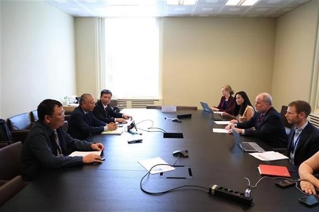 Việt Nam attends WTO meeting on food safety and animal-plant health

