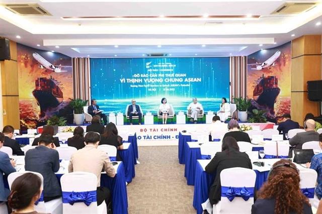 Non-tariff barriers still hinder Vietnamese goods from entering ASEAN