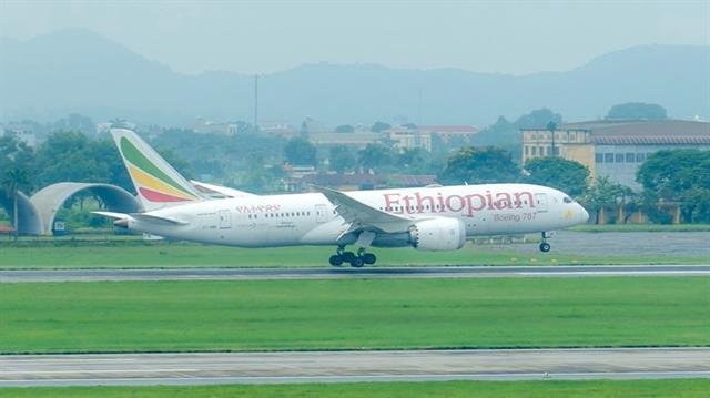 Ethiopian Airlines launches Hà Nội route, signs deals with Vietnamese partners